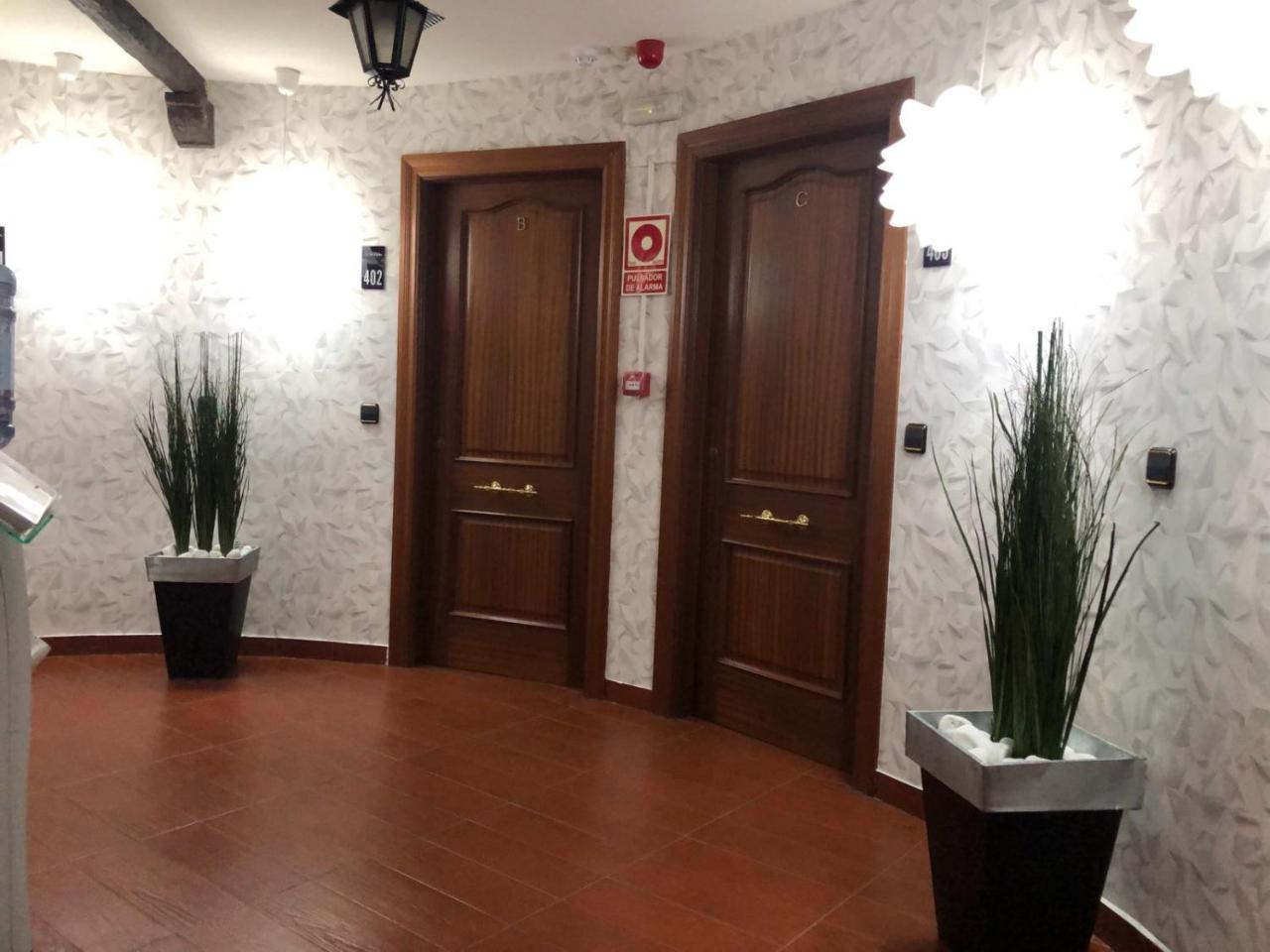 Apartamentos Los Angeles Alcaniz Exterior foto